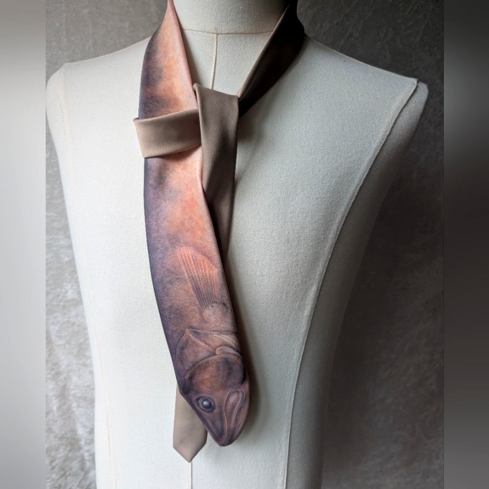 Vtg Realistic Fish Tie The Cow Polly Bermuda Realistic